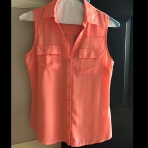 Women’s Coral New York & Co Tank with Collar